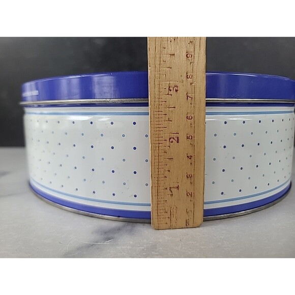 1994 Sweetie Bear Bakery Tin, EMPTY - Picture 6 of 10